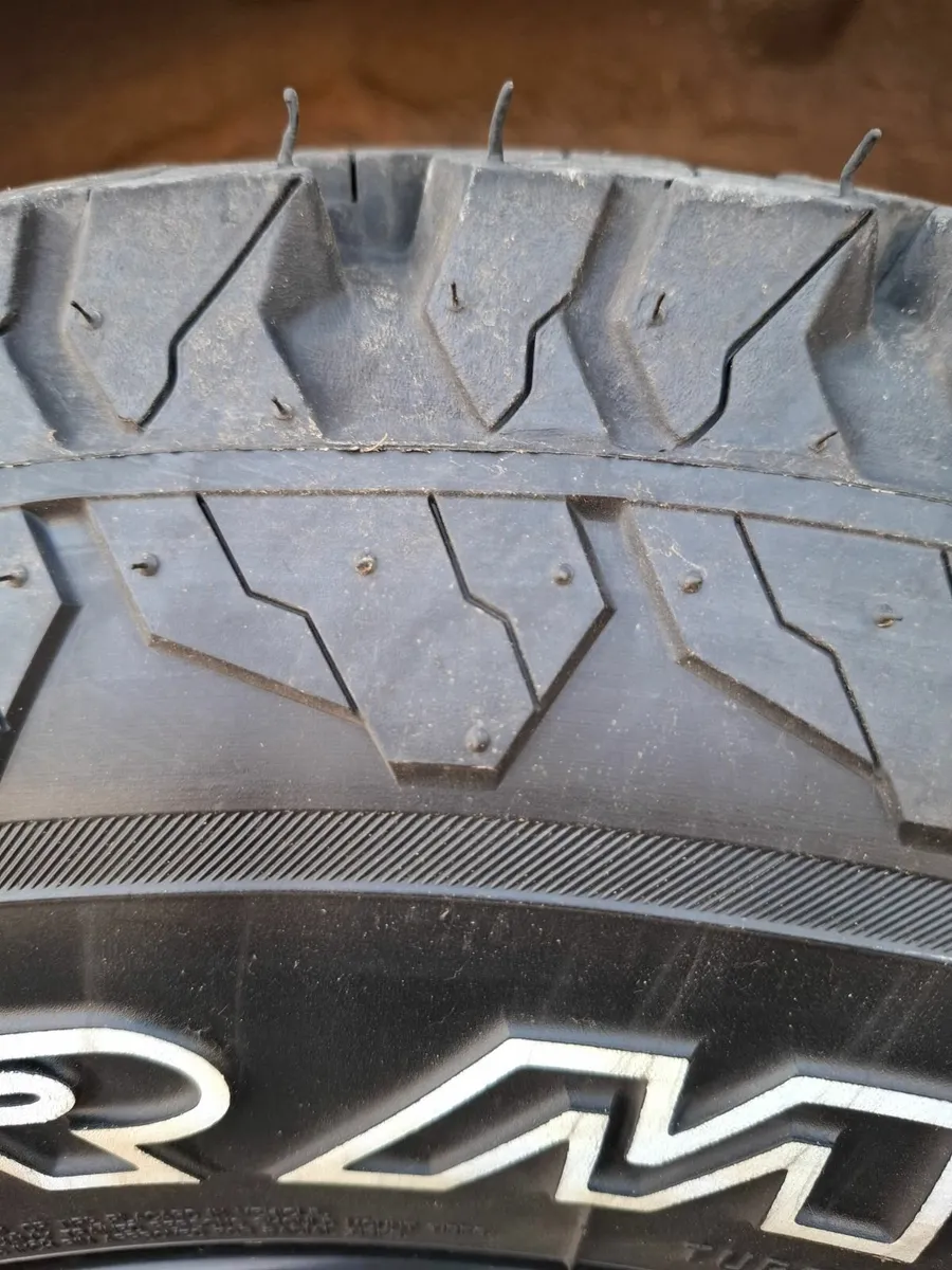 4x Maxxis Wormdrive all terrain 4x4 tyres - Image 3