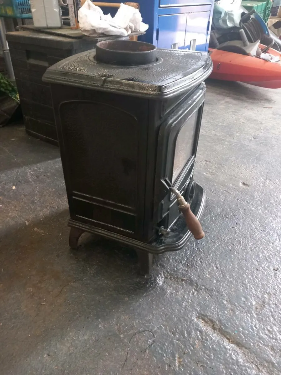 Stanley Oisin solid fuel stove - Image 2