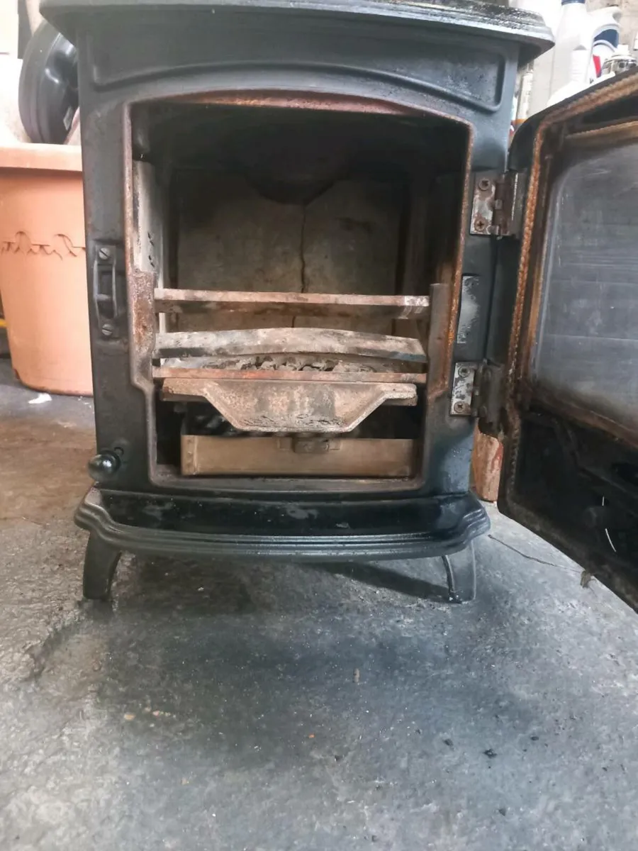 Stanley Oisin solid fuel stove - Image 3