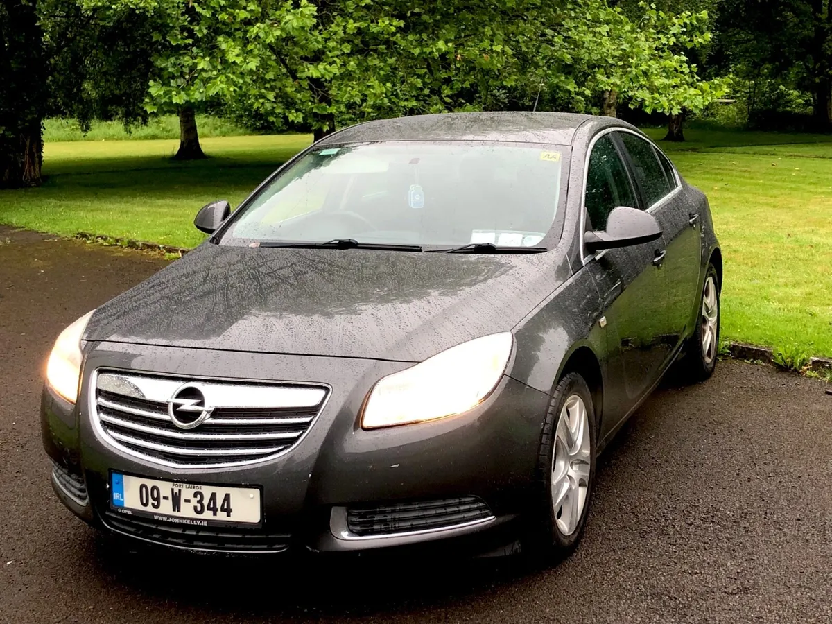 Opel insignia petrol NCT 01/26 Low mileage - Image 3