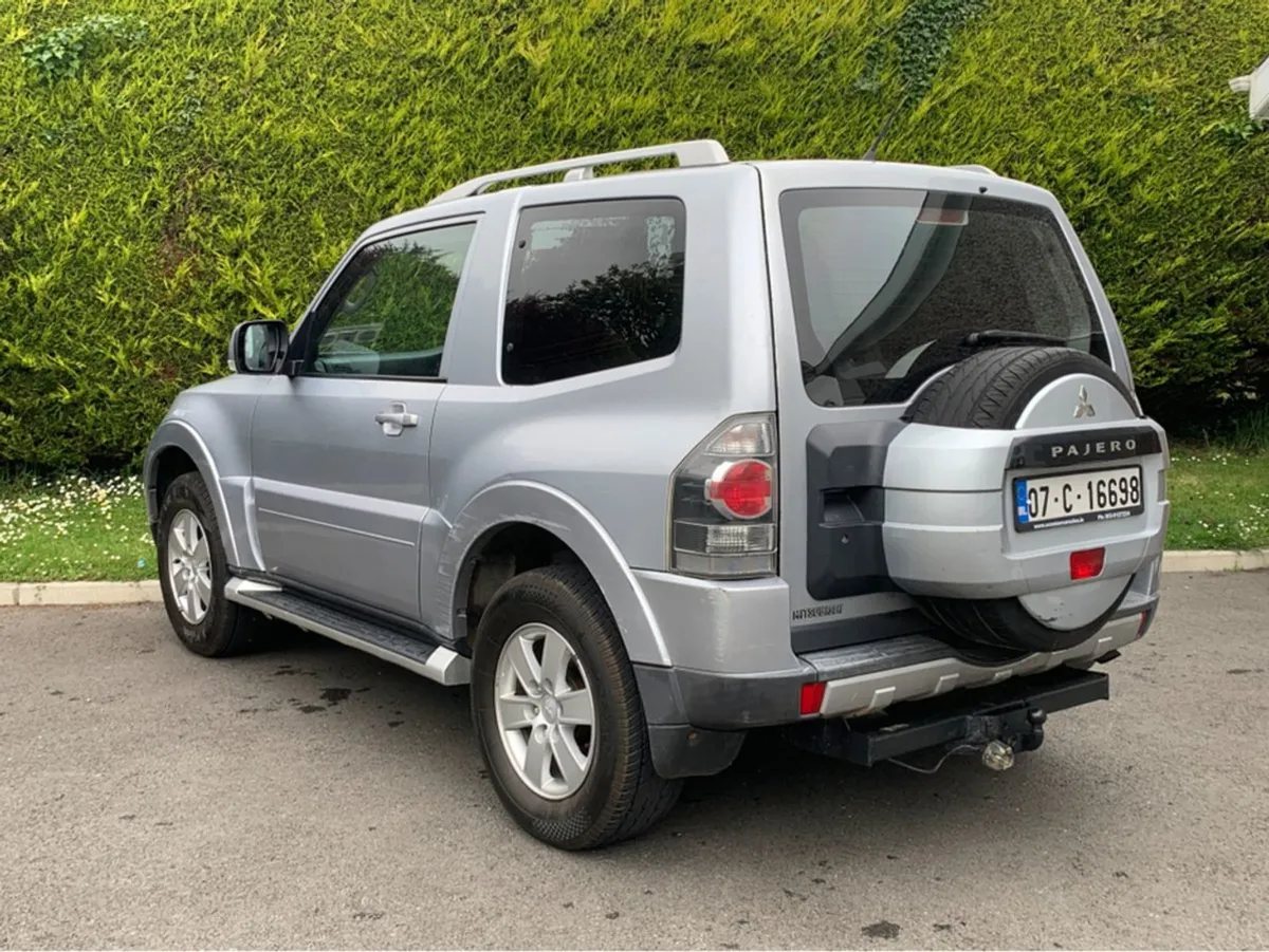 Mitsubishi Pajero 2007 3.2 Diesel SWB Commercial - Image 3