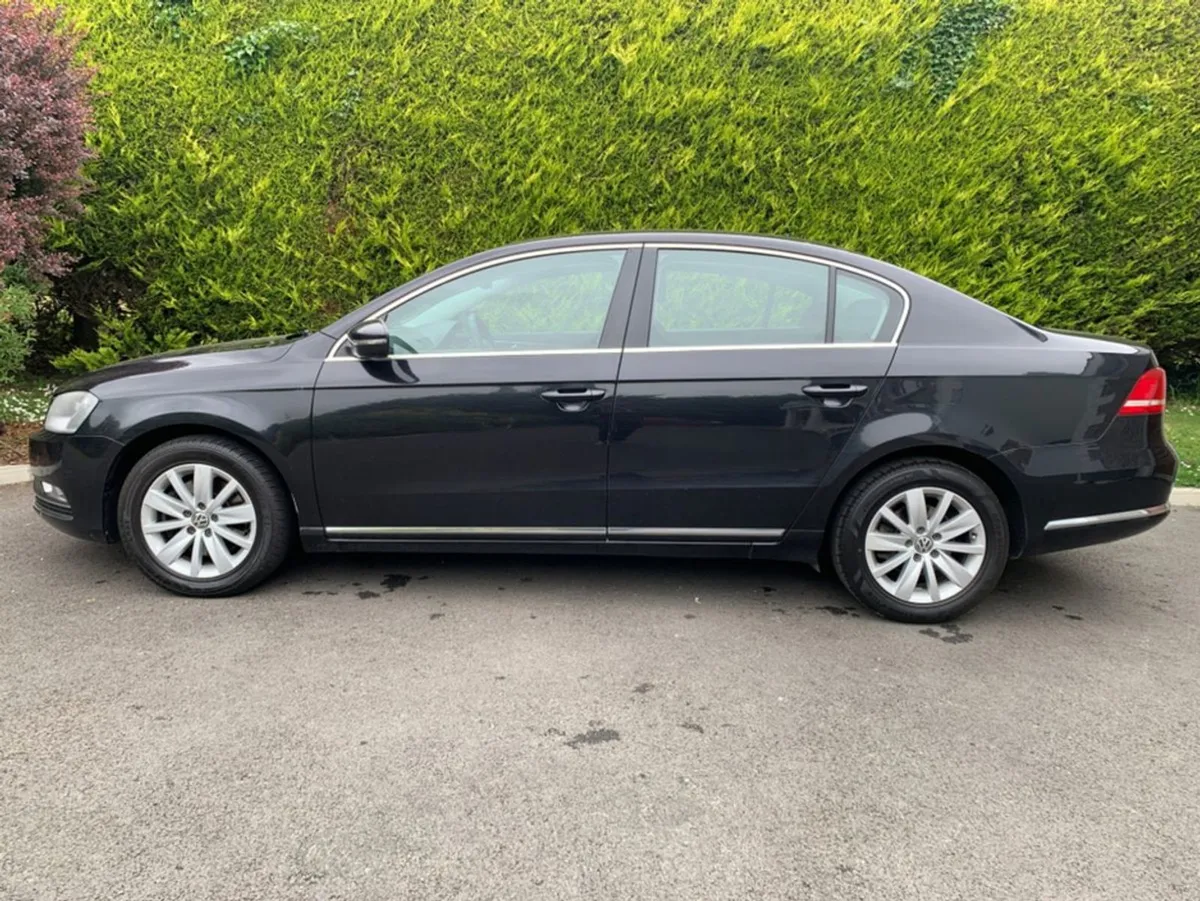 Volkswagen Passat 2014 Comfortline 1.6 TDI Bluemo - Image 2