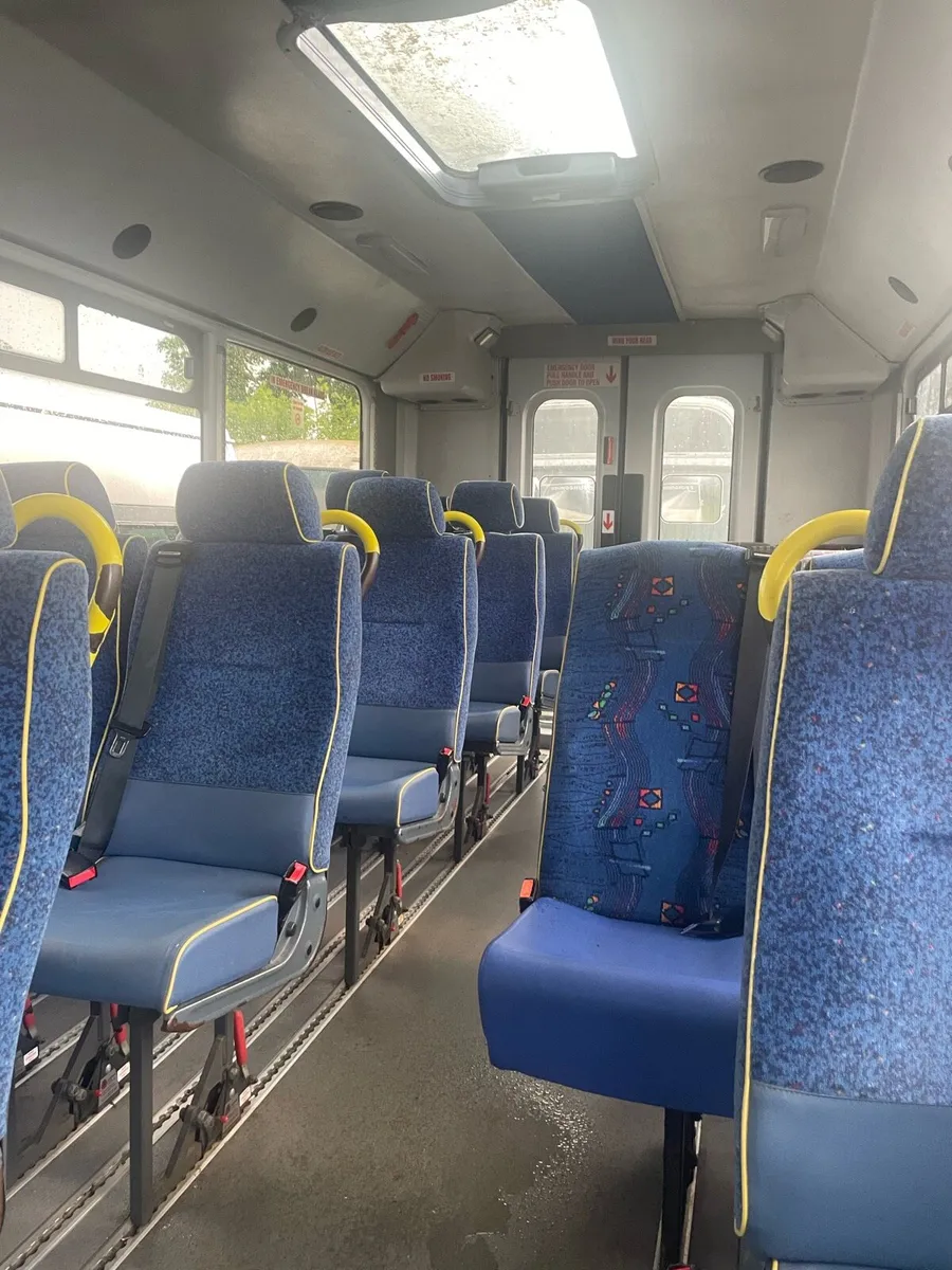 Ford transit bus - Image 2