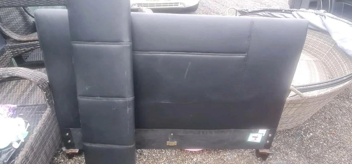 4 foot leatherette bed frame