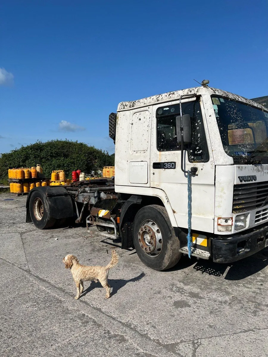 Volvo FL10 - Image 2