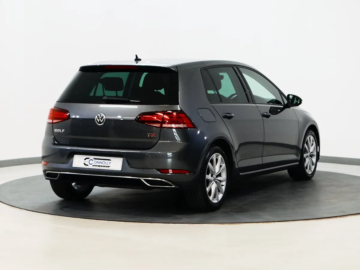 *37* 2018 Volkswagen Golf 1.6tdi highline - Image 4