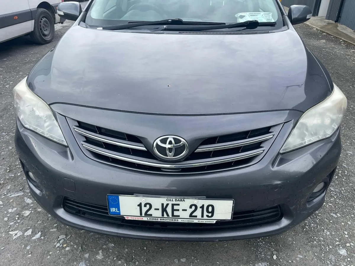 2012 Toyota Corolla 1.4 Diesel Saloon - Image 3