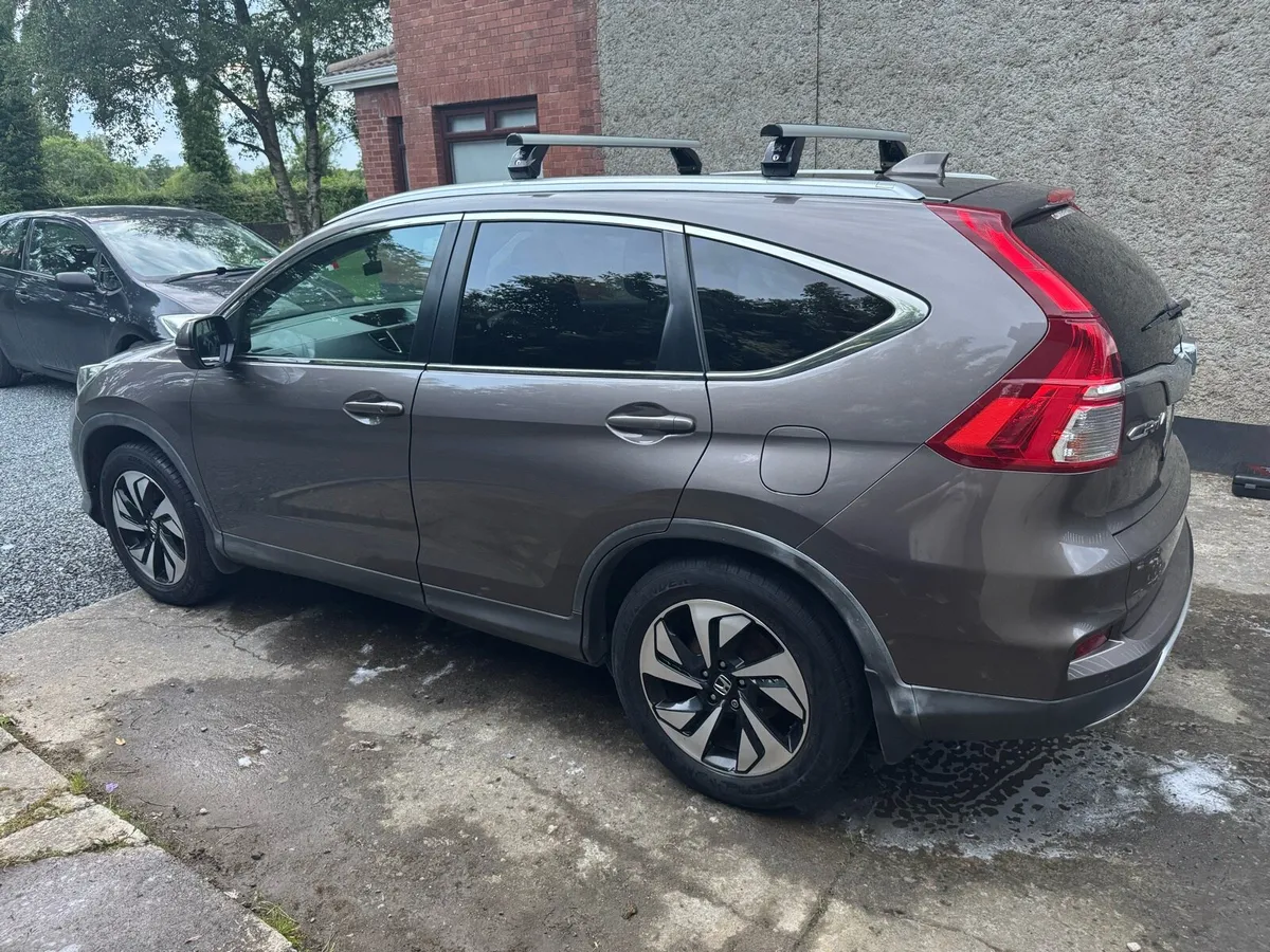 Honda CR-V 4WD Executive 1.6D - Image 3