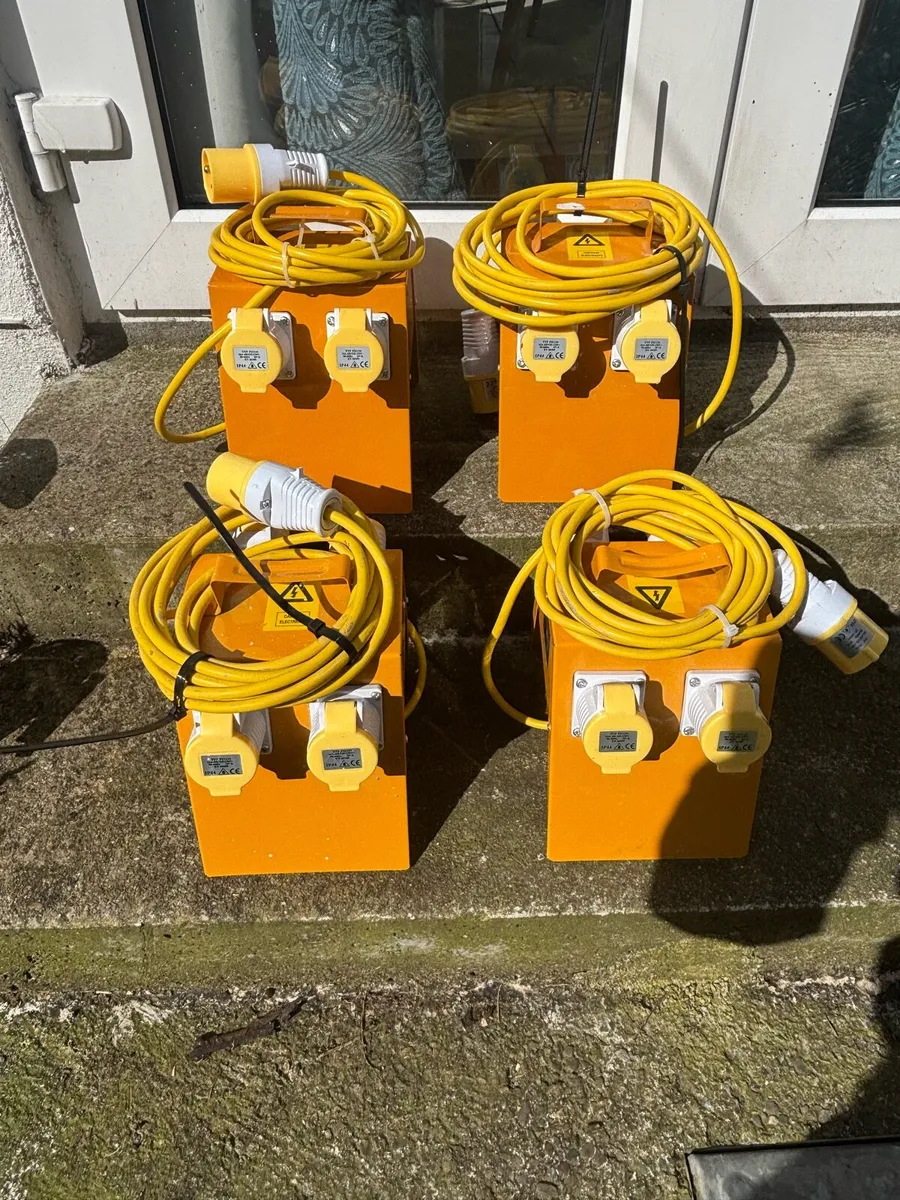 110v transformers splitters. - Image 4