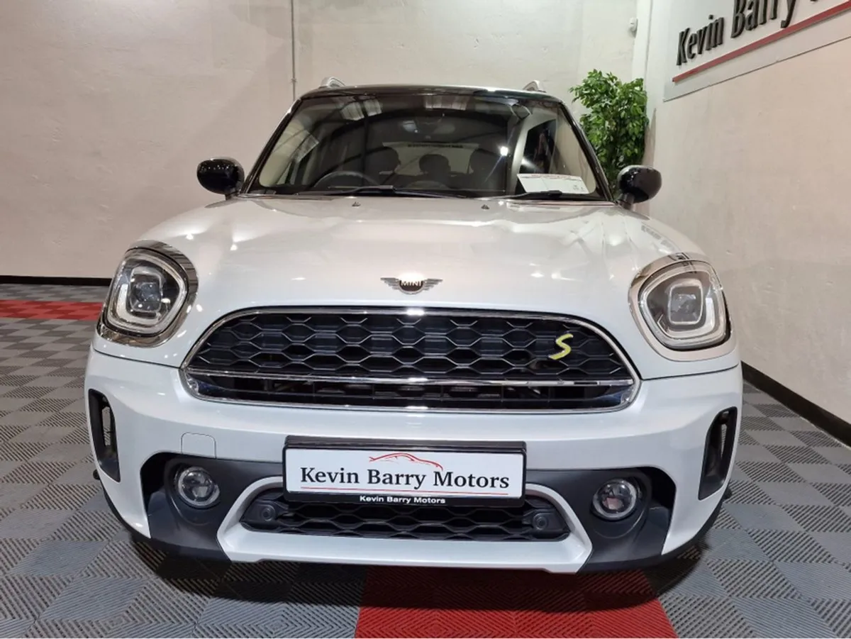 MINI COUNTRYMAN S E All4 Exclusive (plug IN Hybri - Image 3
