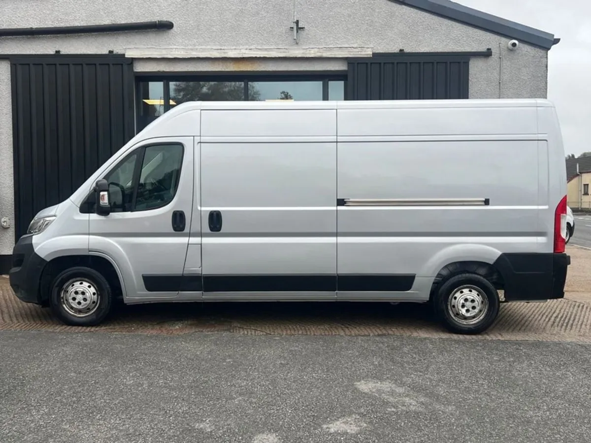 Citroen Relay 2.0 35 L3h2 Enterprise Bluehdi 129 - Image 4