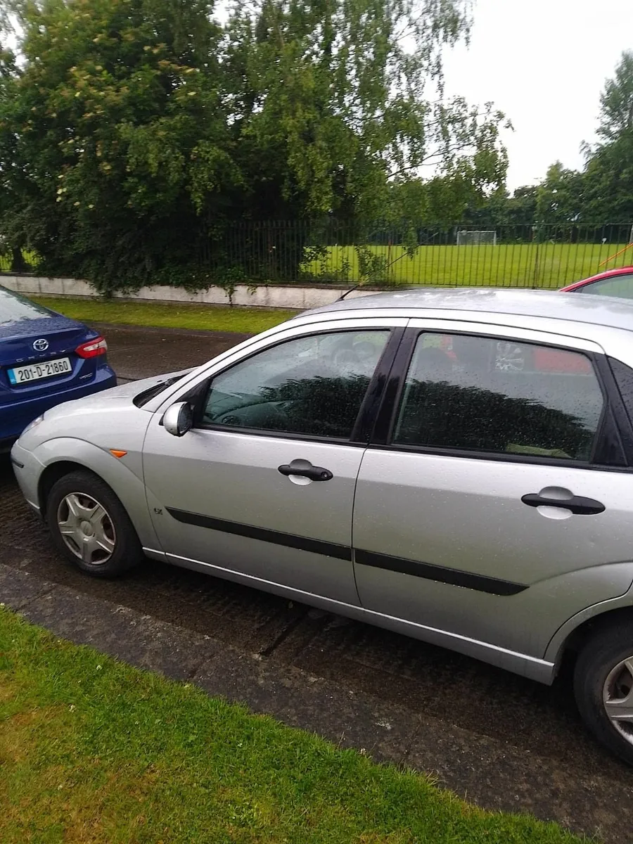 Ford Focus 04 - Image 3