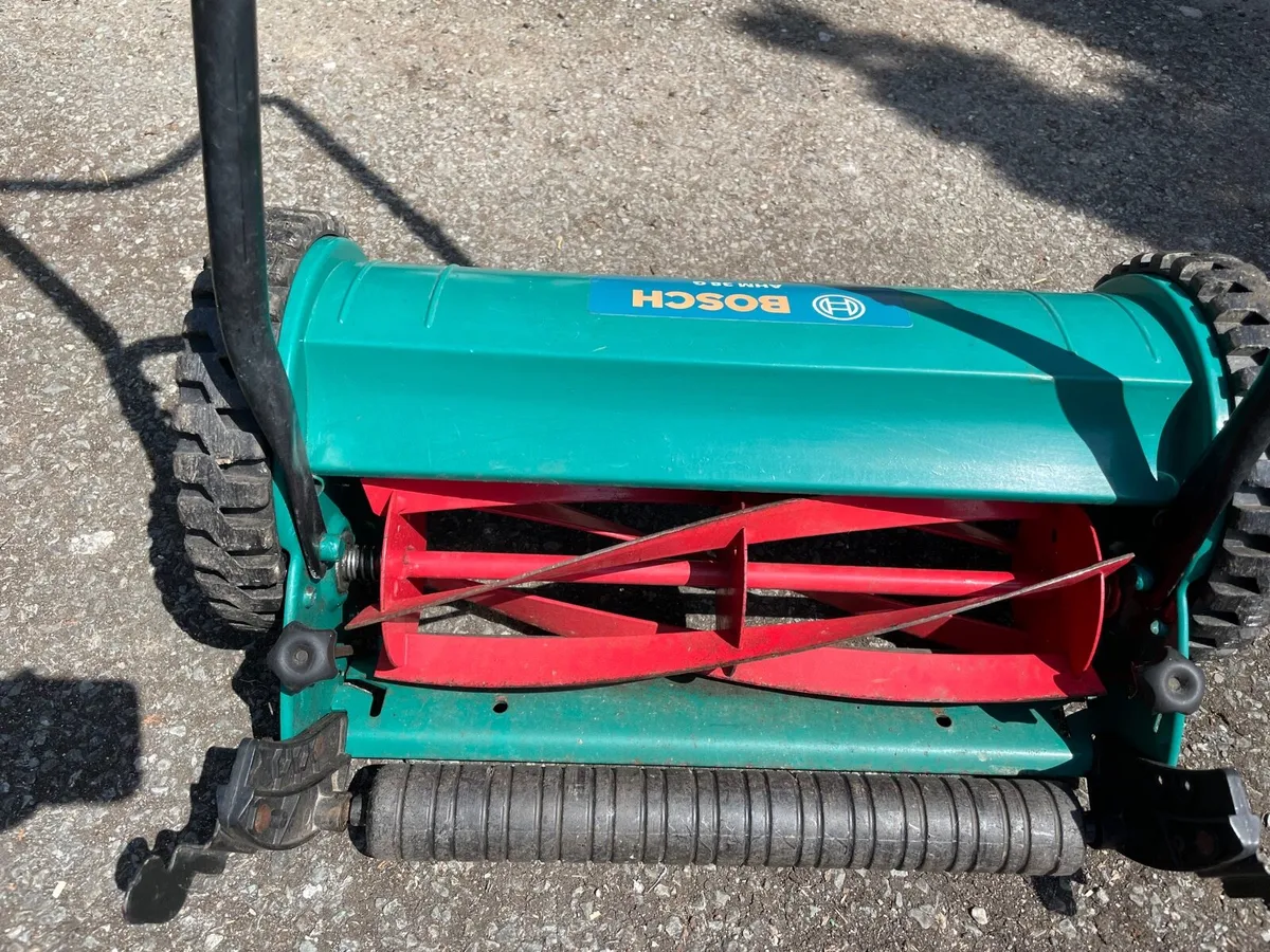 Bosch AHM 38 G Push Mower - Image 3