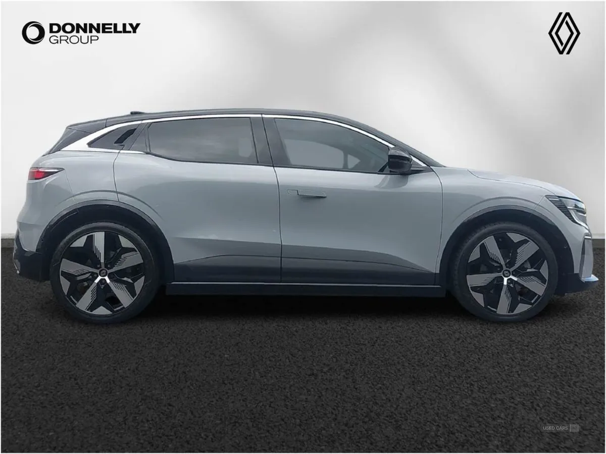 Renault Megane E-tech Ev60 160kW Techno 60kwh Opt - Image 3