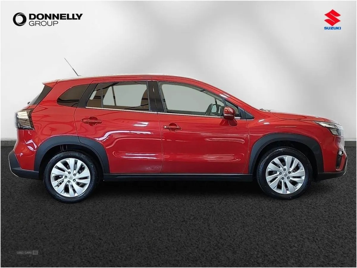 Suzuki S-CROSS 1.4 Boosterjet 48V Hybrid Motion 5 - Image 3