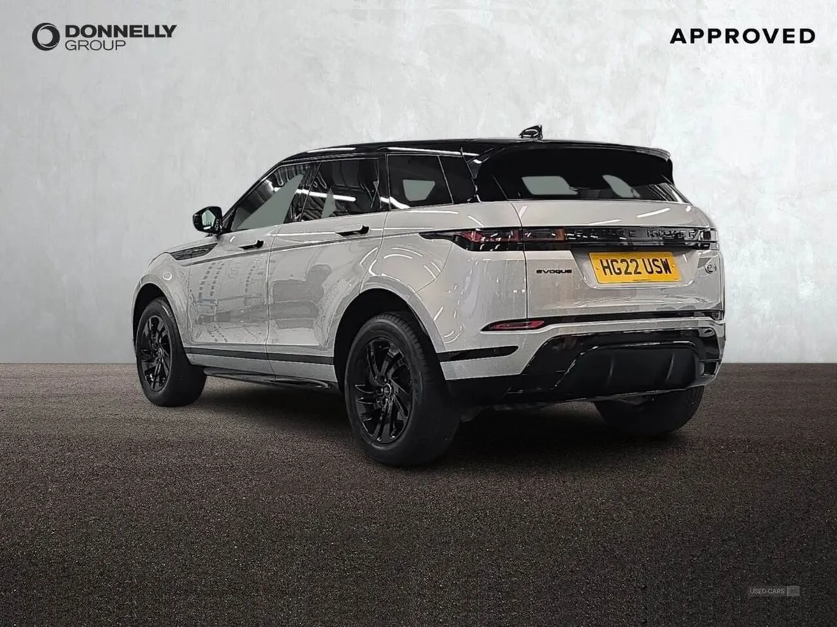 Land Rover Range Rover Evoque 2.0 D200 R-dynamic - Image 2
