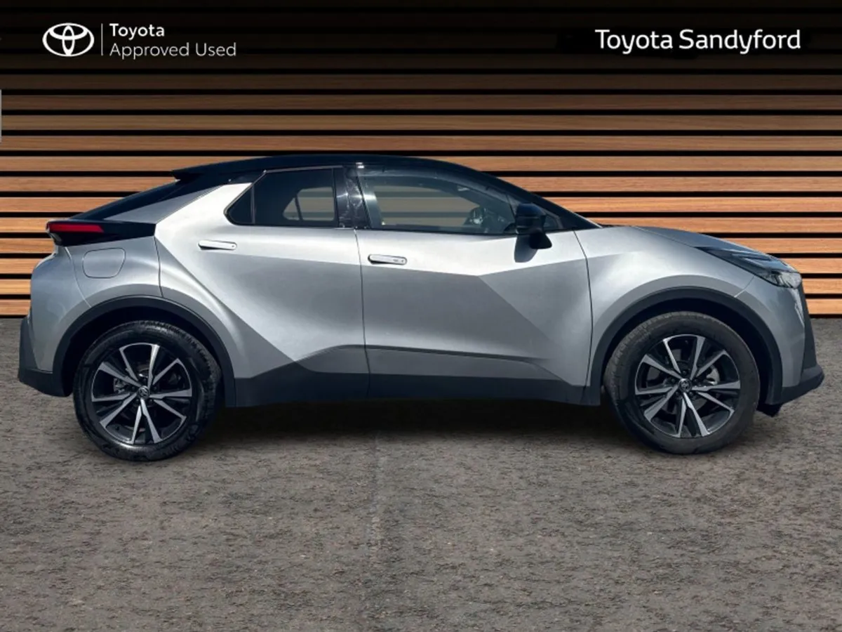 Toyota C-HR 2.0 Phev Hybrid Sport // Panoramic Ro - Image 3
