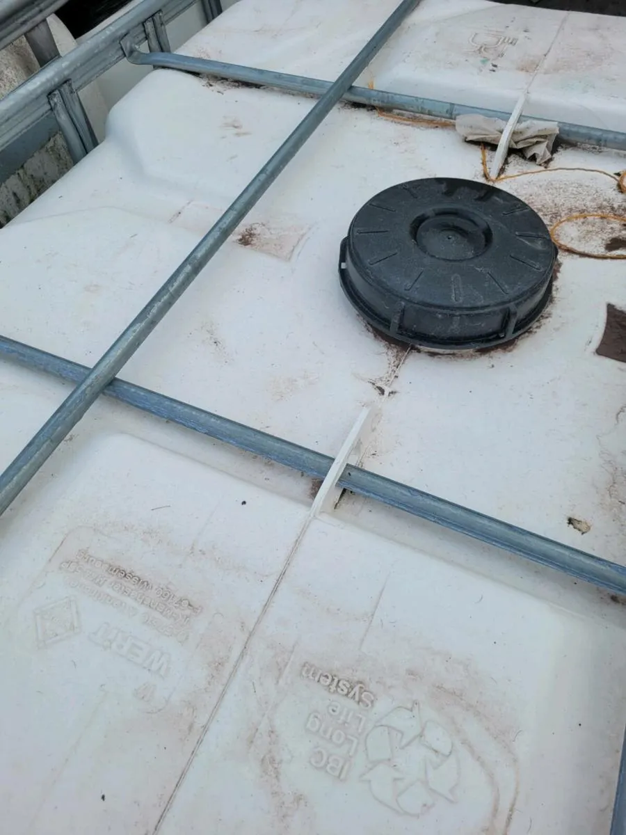 IBC tanks for water storage - Image 3