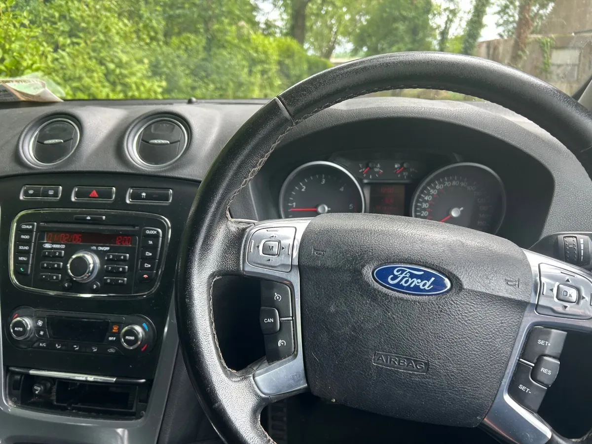 Ford Mondeo 2010 - Image 2