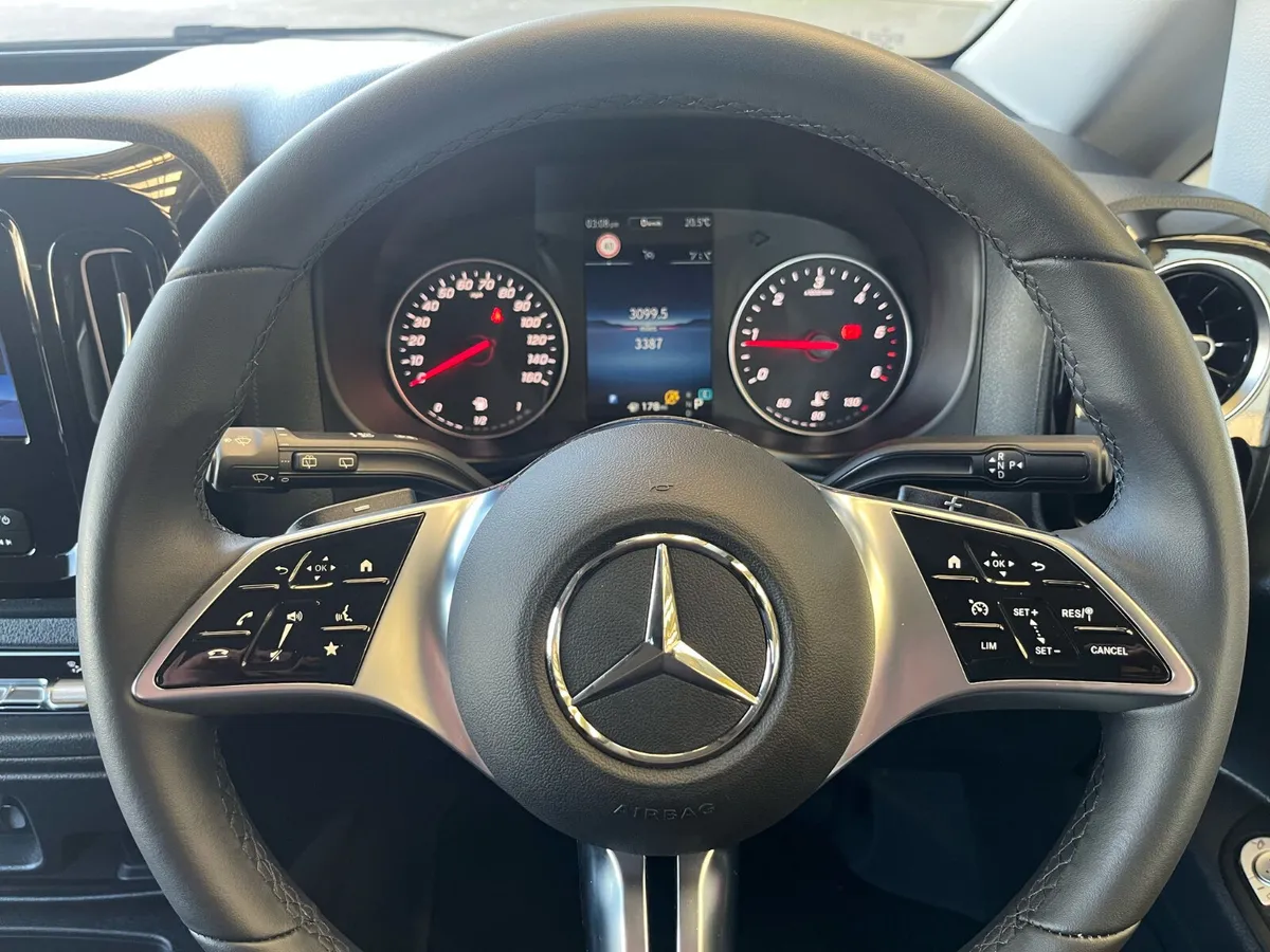 Mercedes-Benz Vito 2.0 119 CDI SELECT Crew Van - Image 4