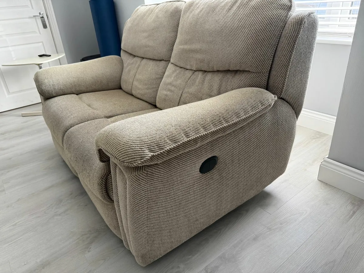 Sofa - 3 and 2 seater electric recliners - Image 1