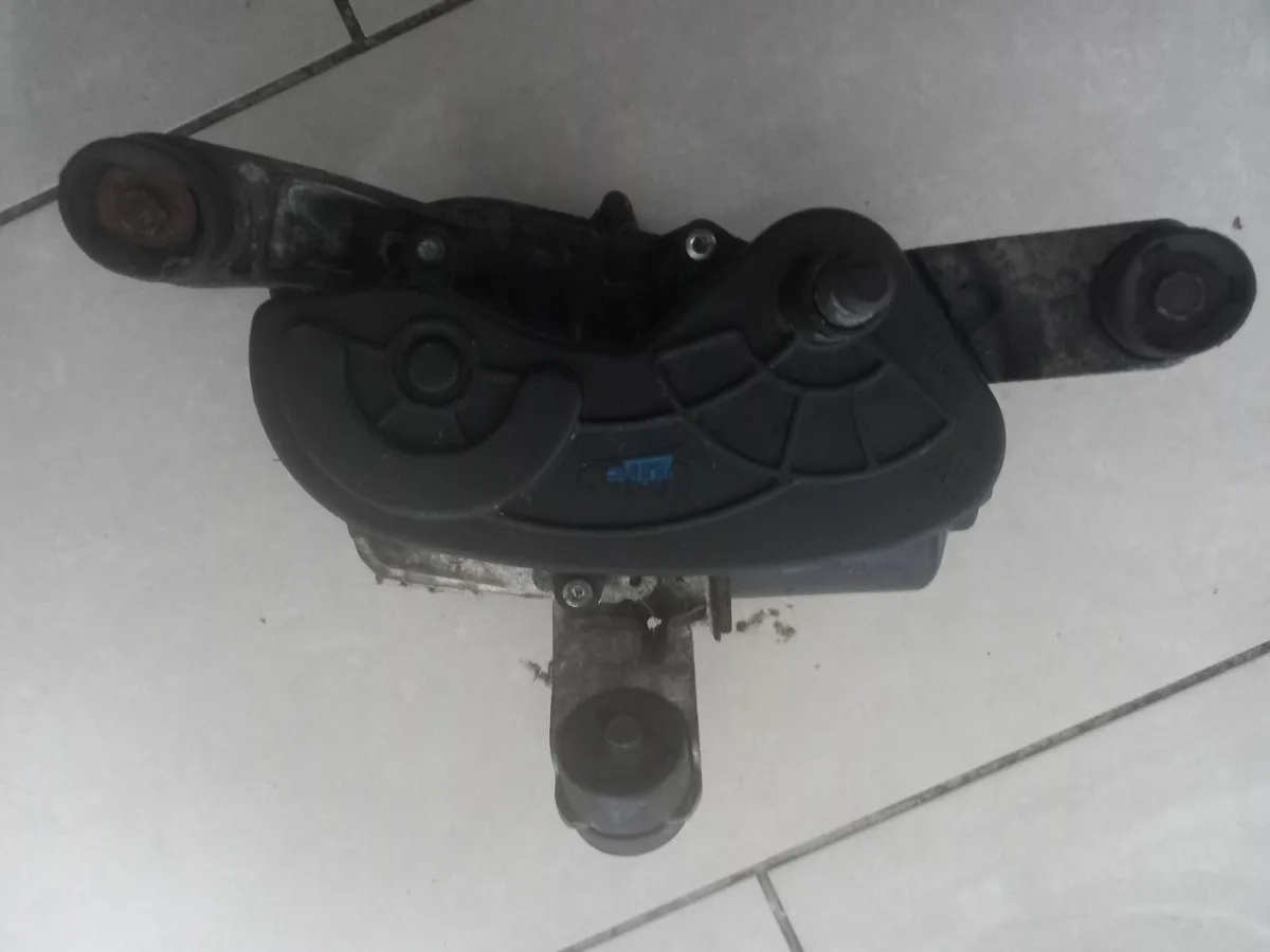 Wiper motor Citroën c5 - Image 2