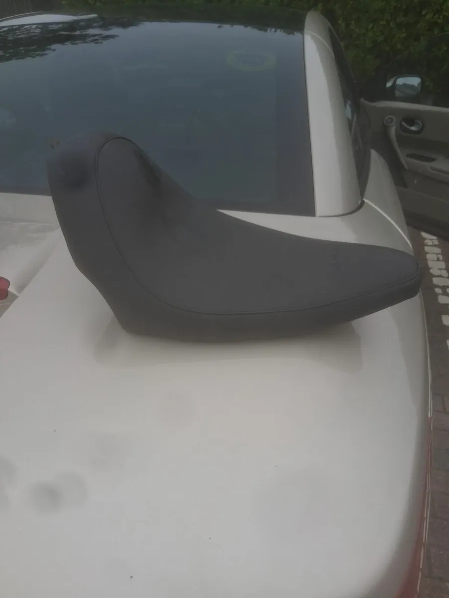 Seats for custom/ bobber - Image 2