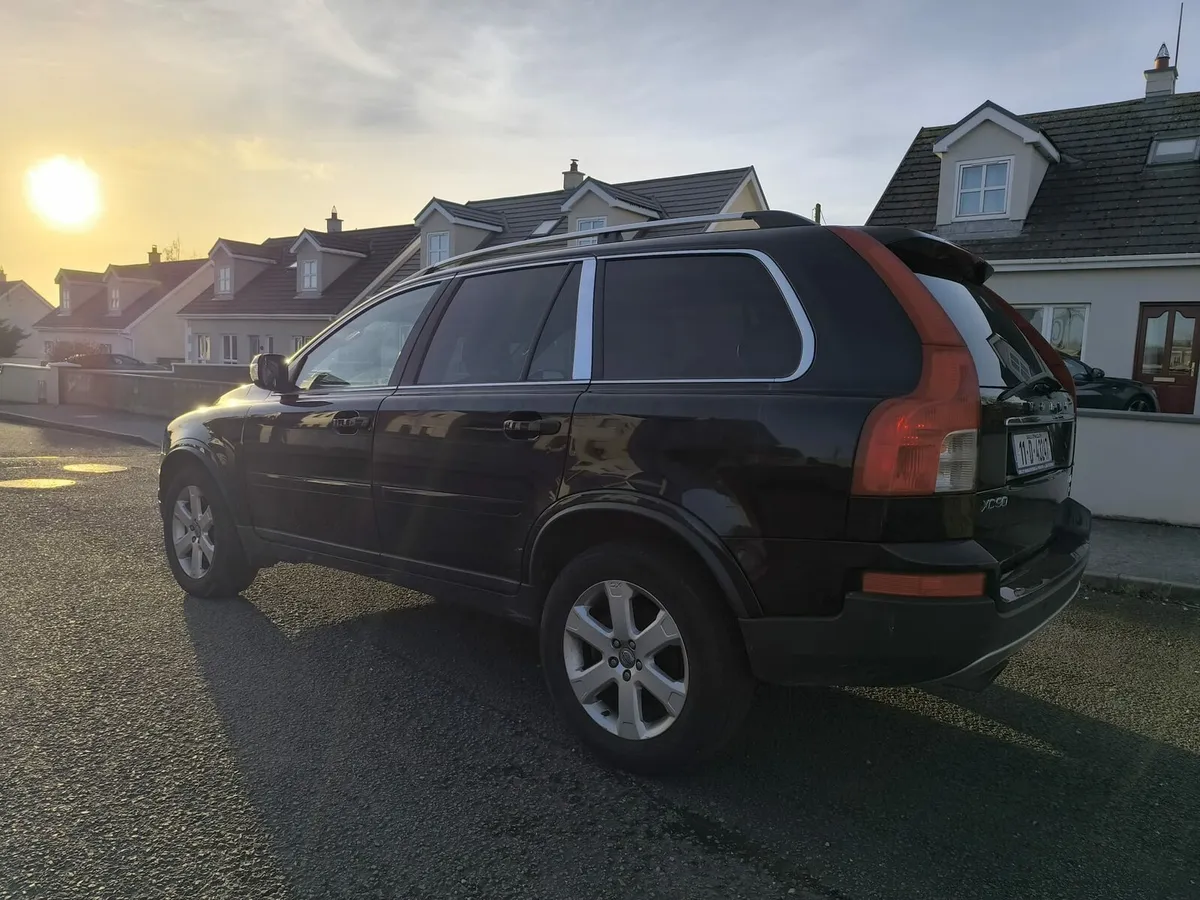 Volvo XC90 - Image 3