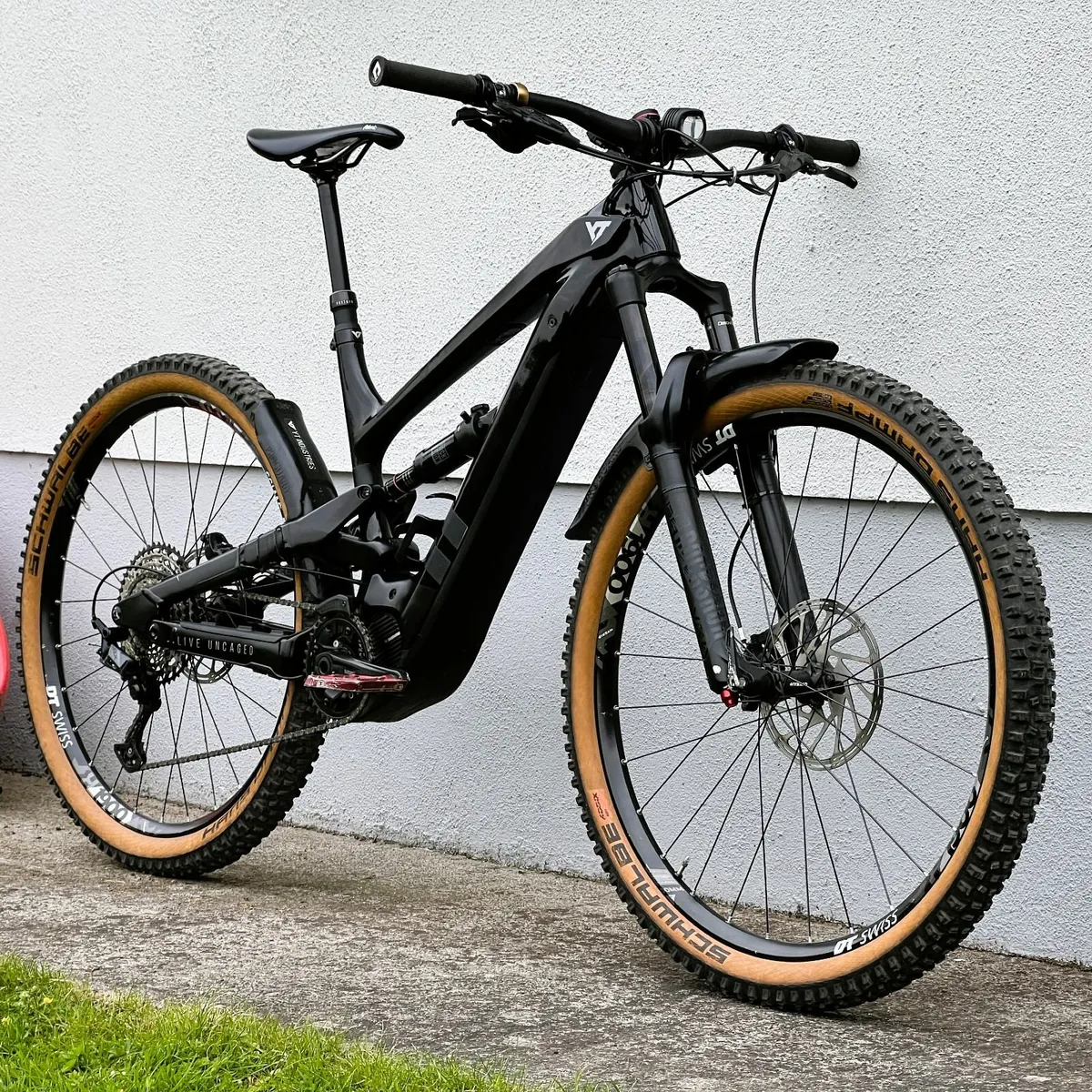 YT Decoy EMTB - Image 2