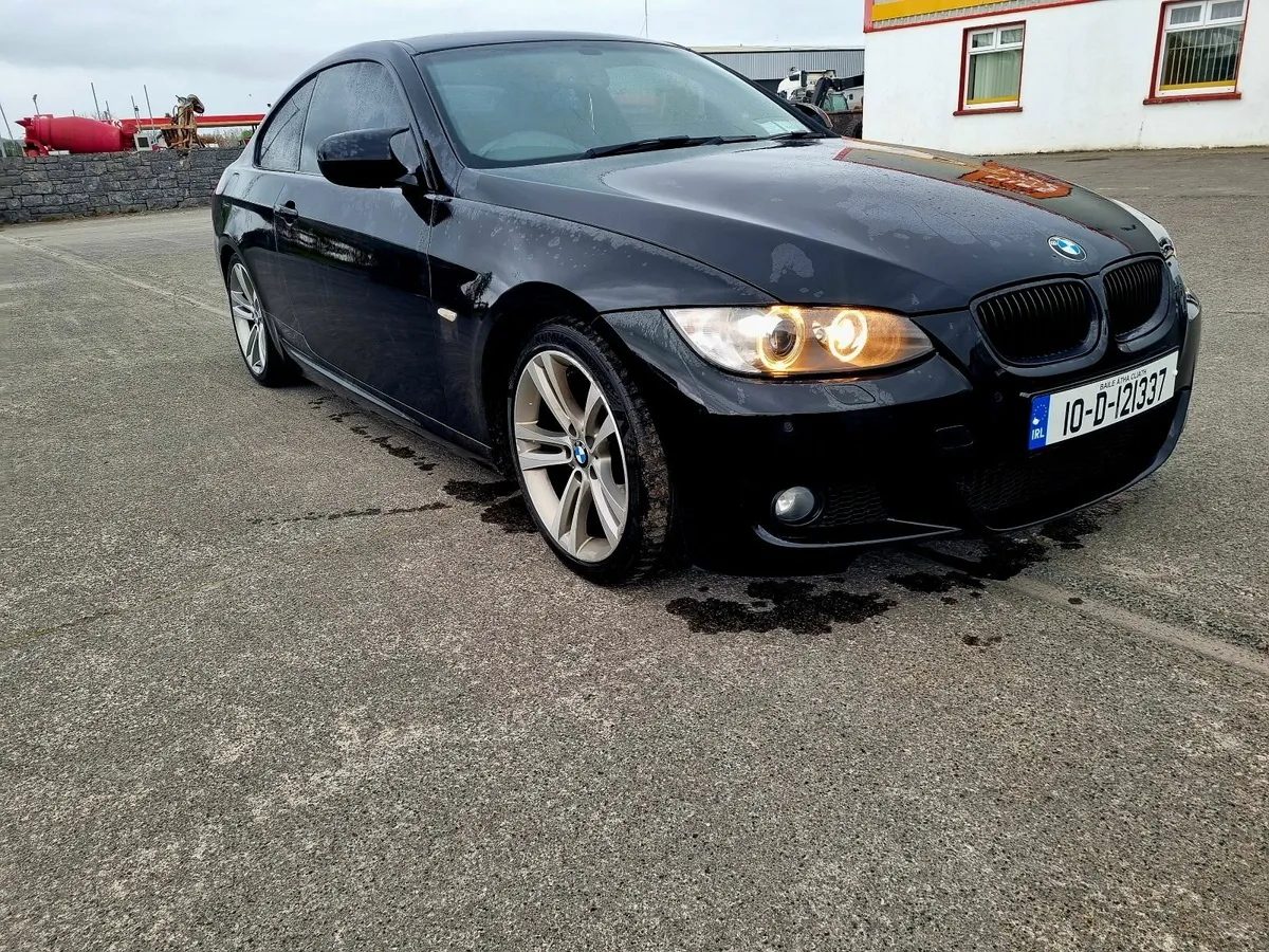 BMW 3-Series 2010 - Image 1