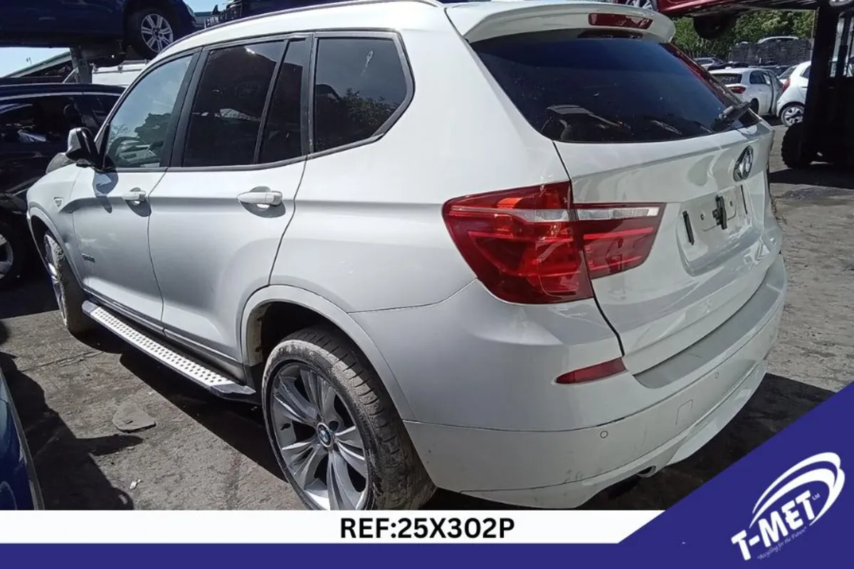 2011 BMW X5 BREAKING FOR PARTS - Image 2