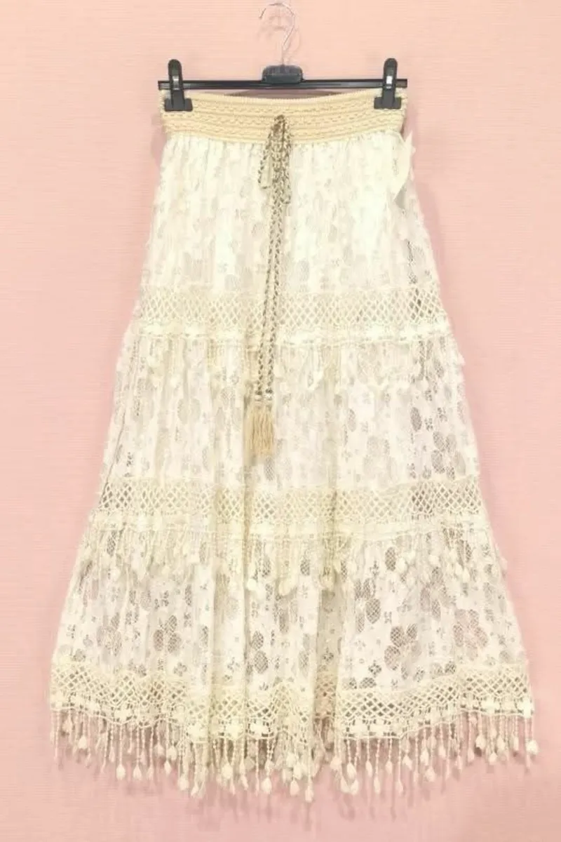 Skirts one sz fits 10/16......36e - Image 1