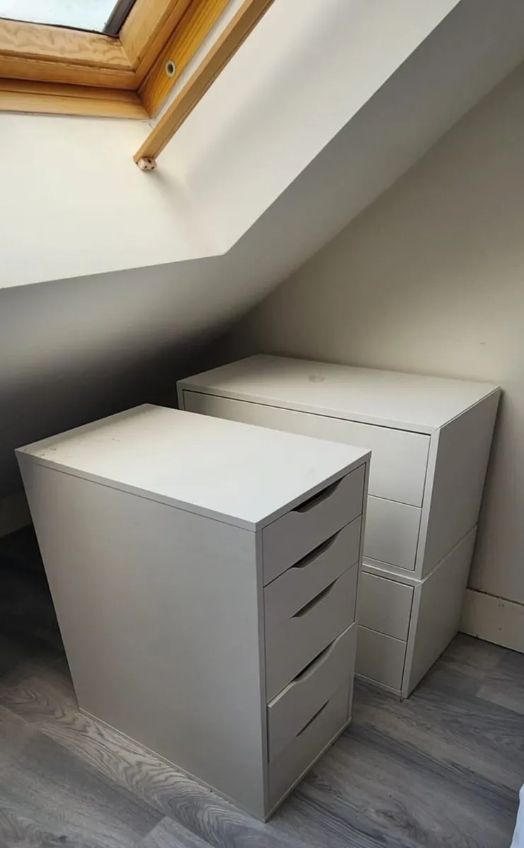 Desk and drawer