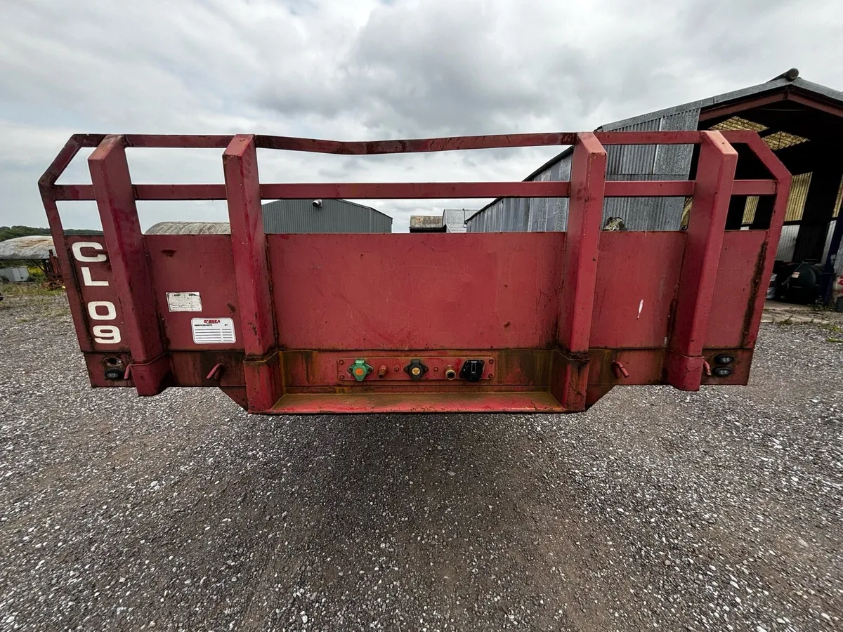 45ft Flat Trailer - Image 4