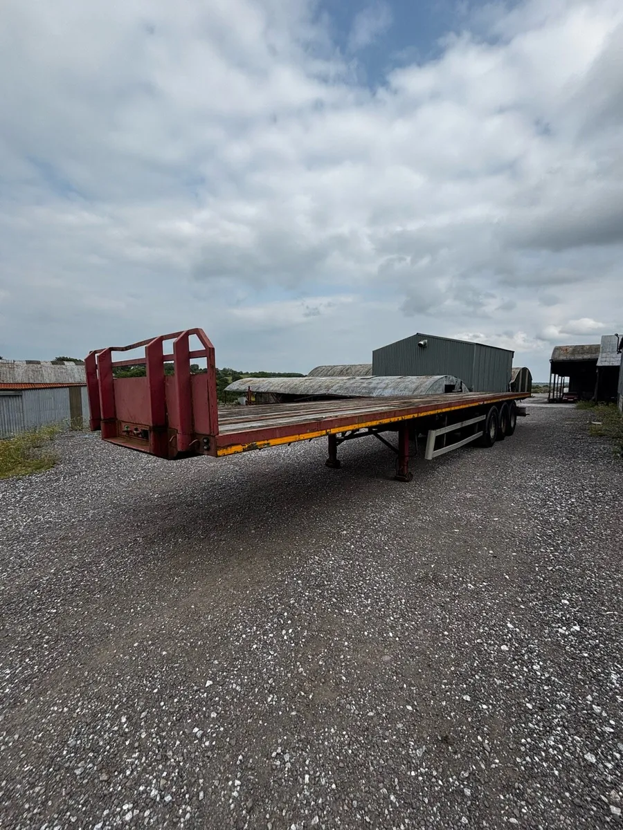 45ft Flat Trailer - Image 1