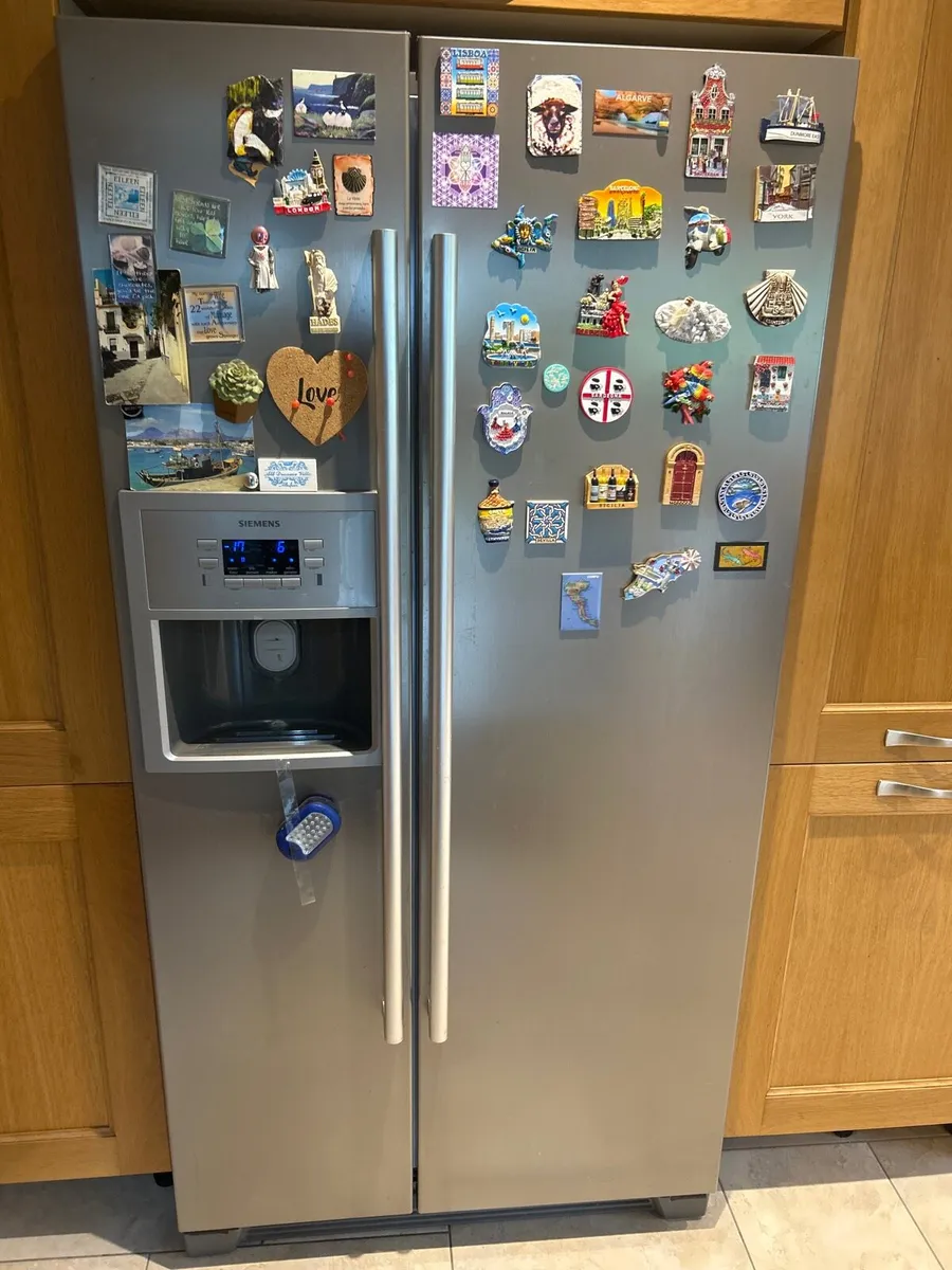Fridge freezer - Image 1