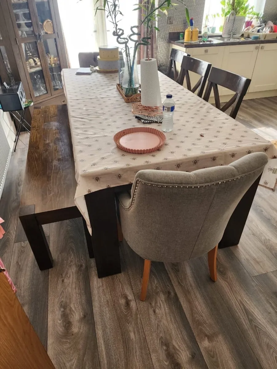 Dining room table wooden