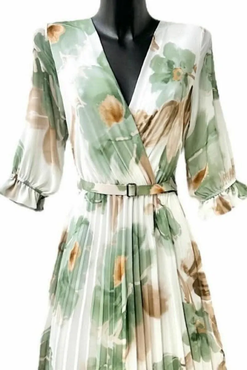 Dresses one sz fits 10/14.......45e - Image 1