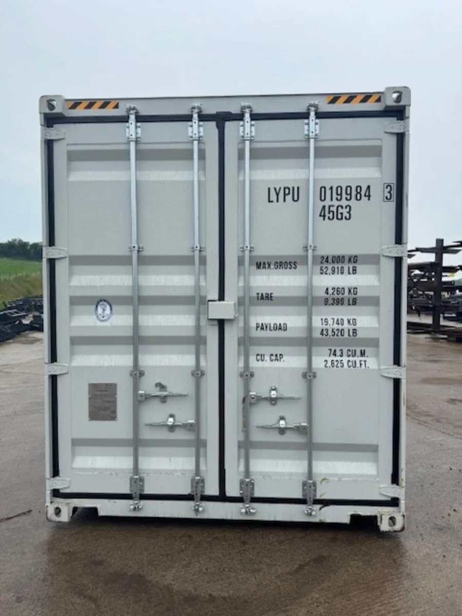 40 ft Container for sale - Image 2