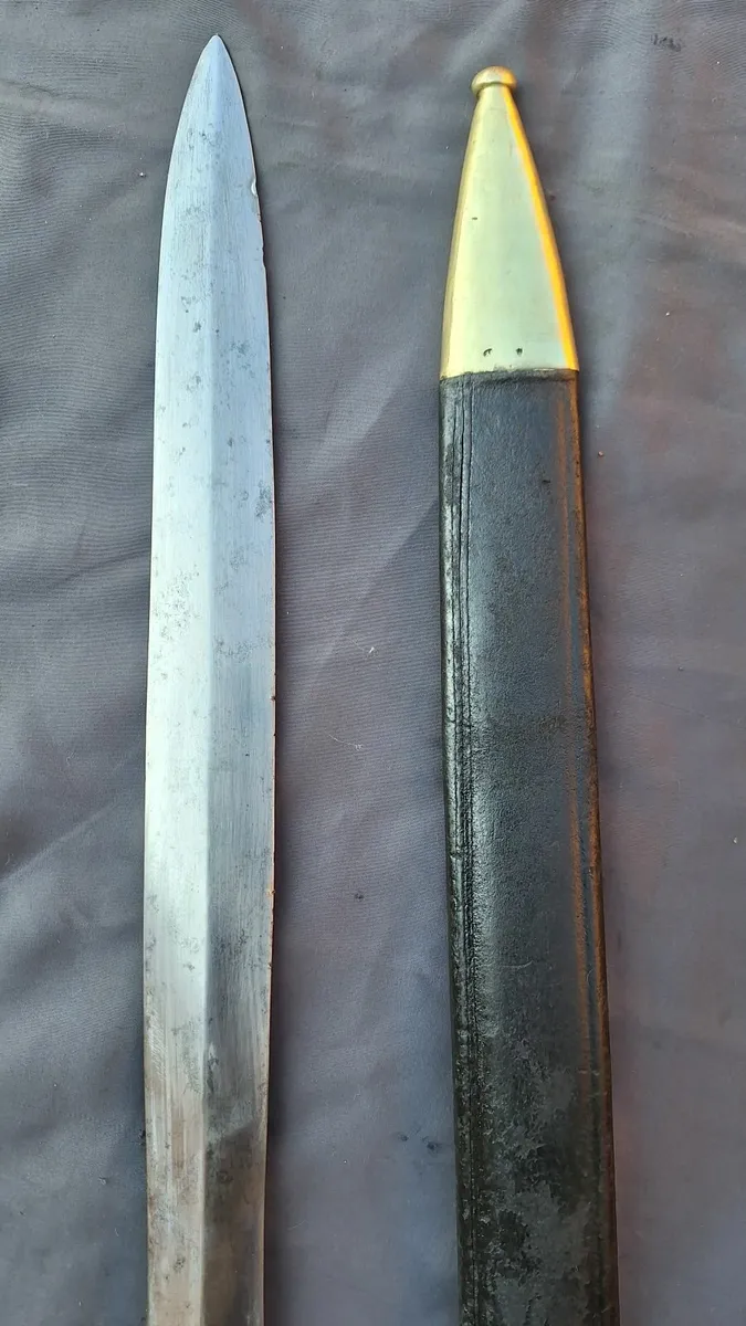 Antique French sword - Image 2
