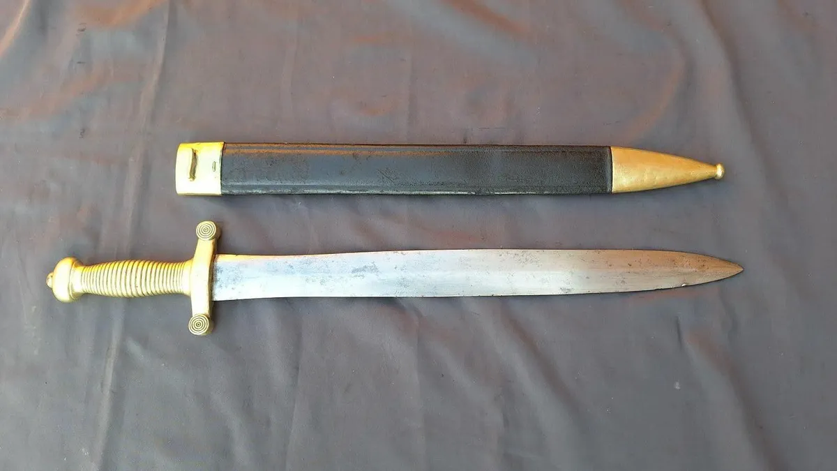 Antique French sword - Image 4
