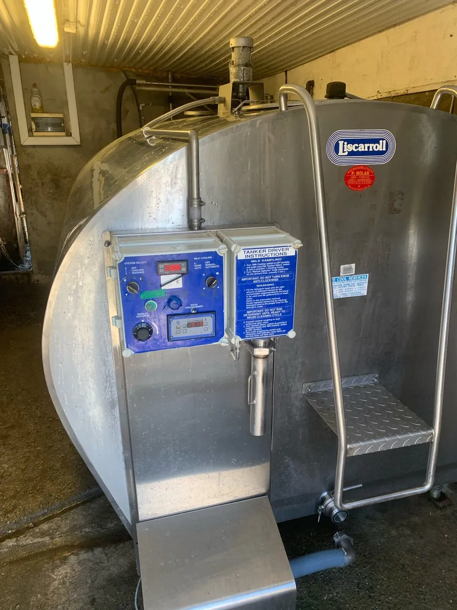 Milk tank - Image 1