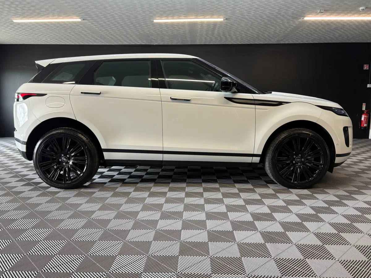 2024 Range Rover Evoque R Dynamic Phev 1.5 - Image 4