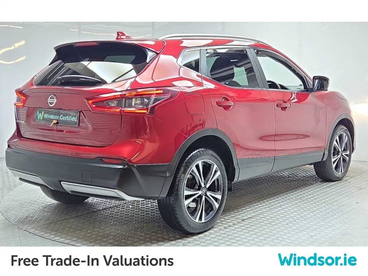 Nissan QASHQAI 1.3 PET N-connecta DCT (auto) - Image 3