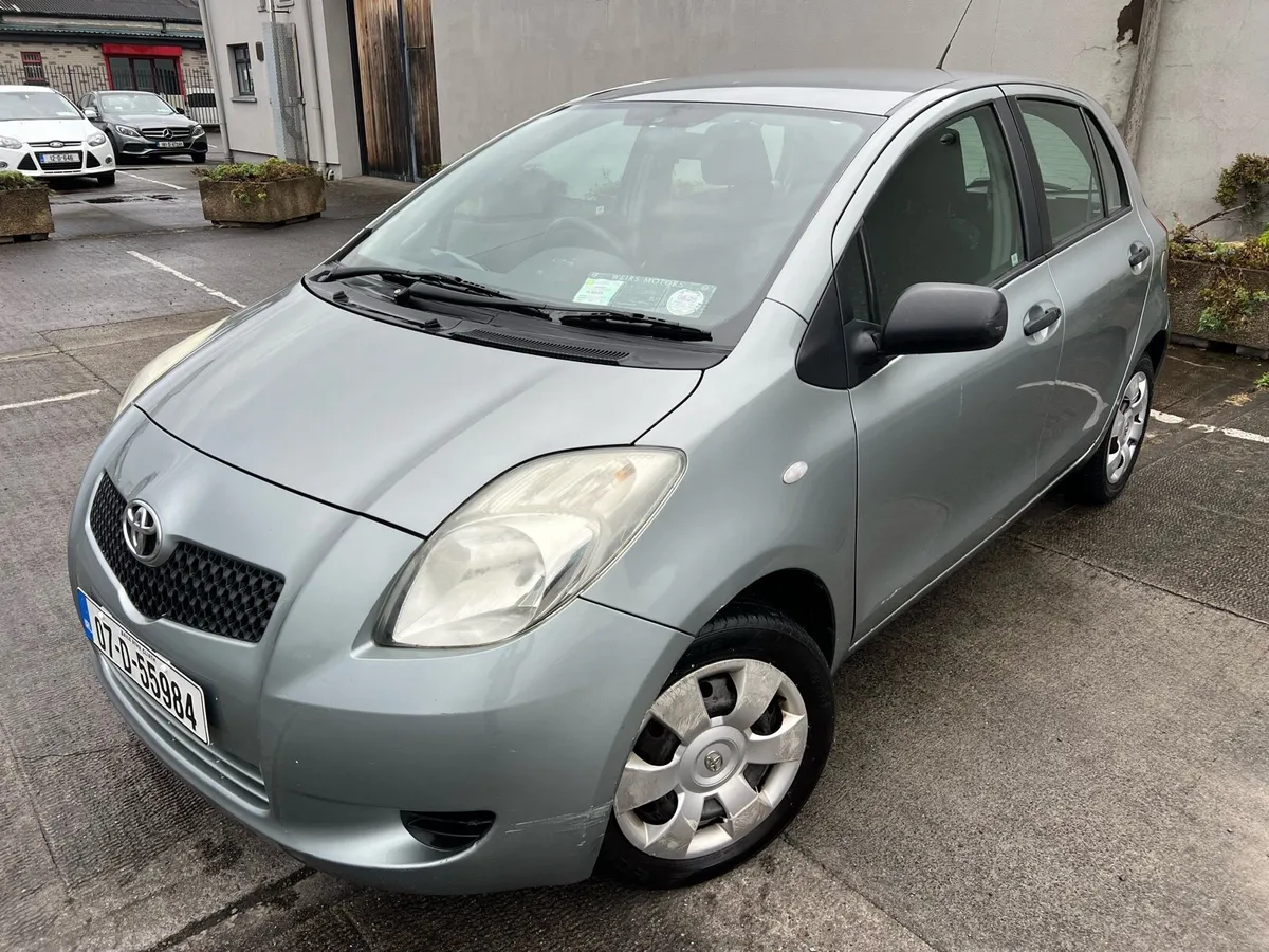 Toyota Yaris 1.0 ONLY 125k KM - Image 3