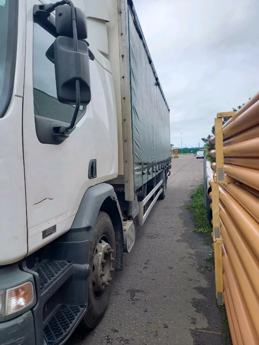 Truck - Image 3