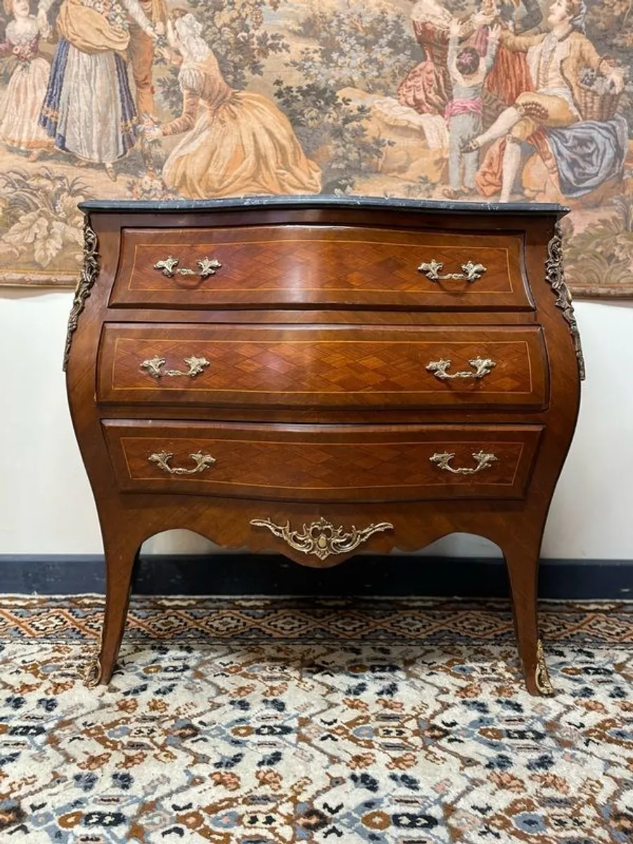 Fabulous Mid Century Mahogany Bombe Commode - Chest of Drawers w. Marble Top - Image 1