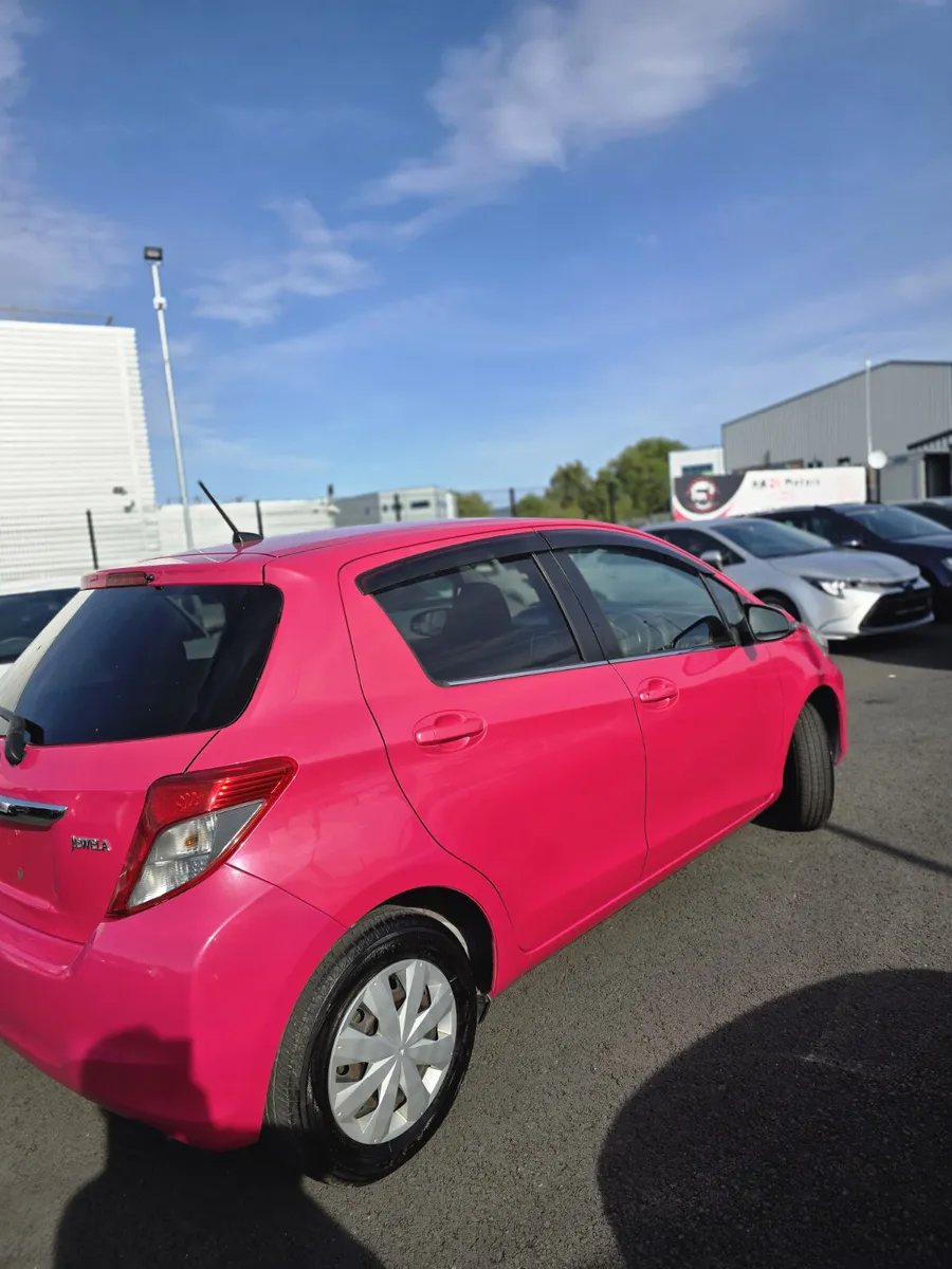 VITZ 2012 PINK WITH VERY LOW MILAGE - Image 3