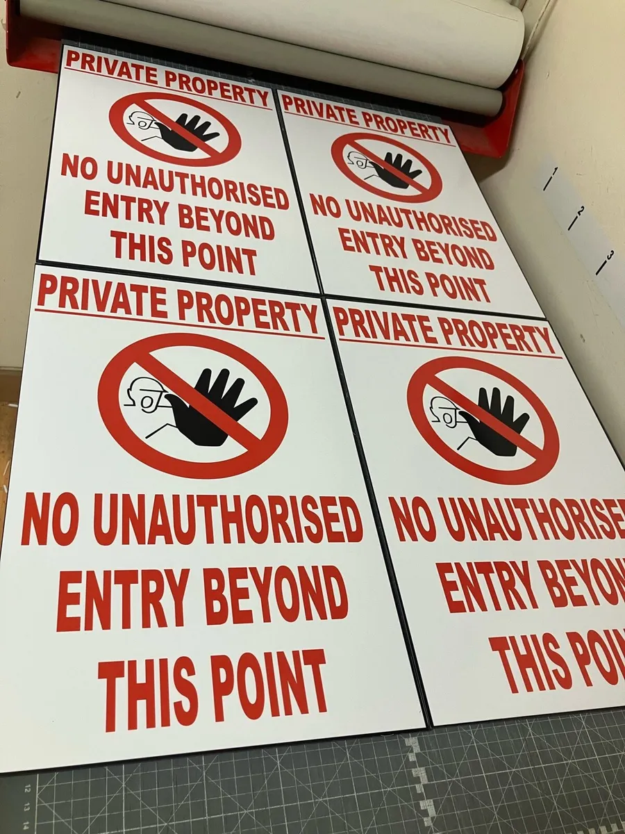 Sign writing and decals - Image 4