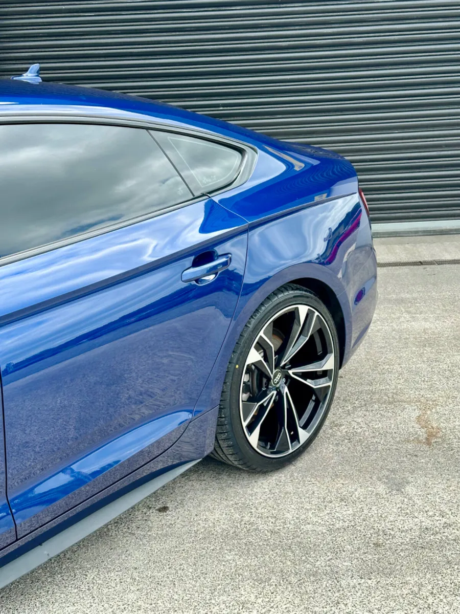 172 AUDI A5 SLINE AUTO BLACK EDITION SPORT BACK - Image 3